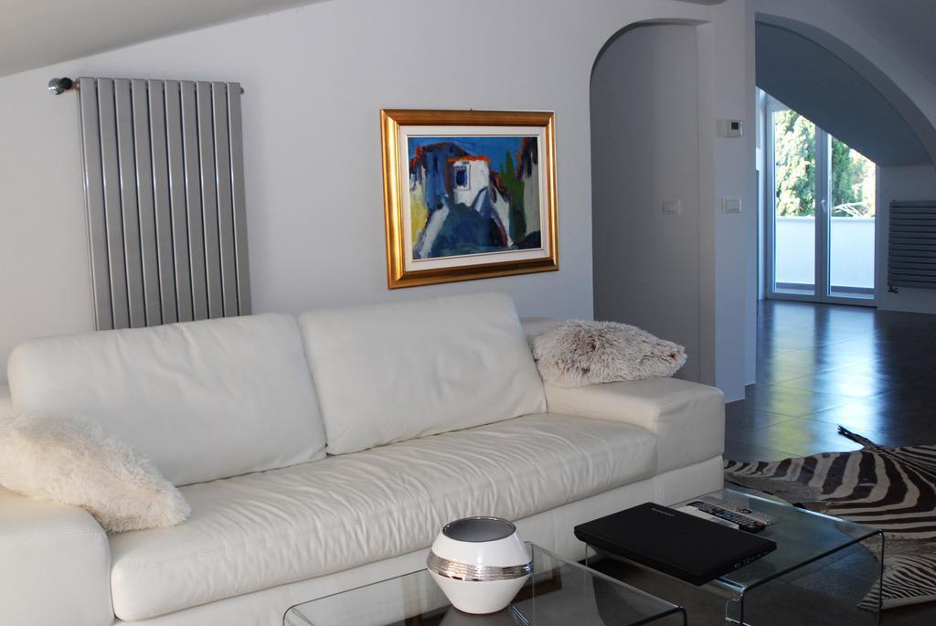 Apartment Klara Pula Extérieur photo